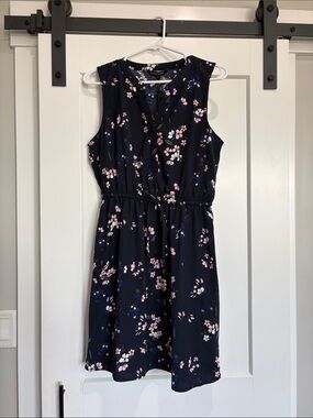 41 Hawthorn Navy Sleeveless Floral Tie-Waist Midi Dress